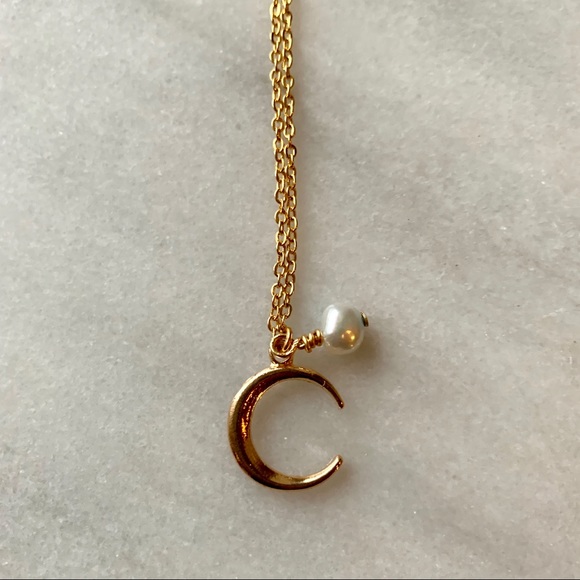 Jewelry - Crescent Moon & Pearl Necklace